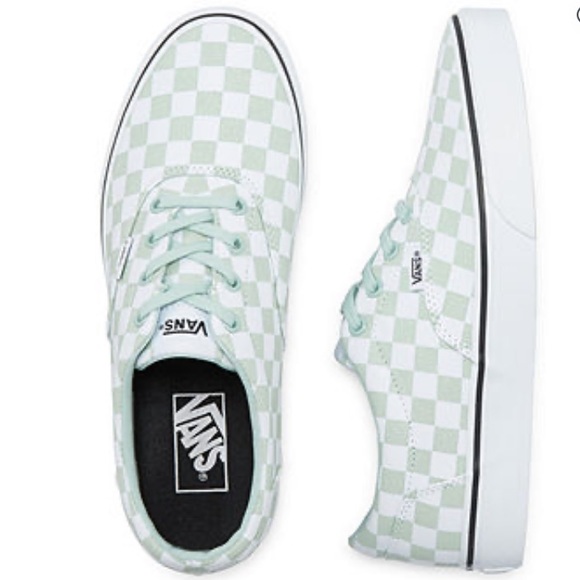 Vans Shoes - Vans Doheny Womens Skate checkered Shoes size 10